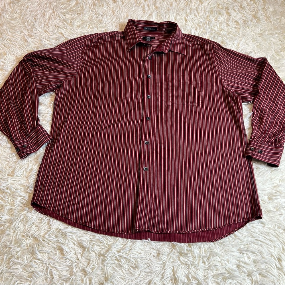W.H. Belk Sportswear Burgundy Red Striped Button Down Shirt Men’s Size X-Large